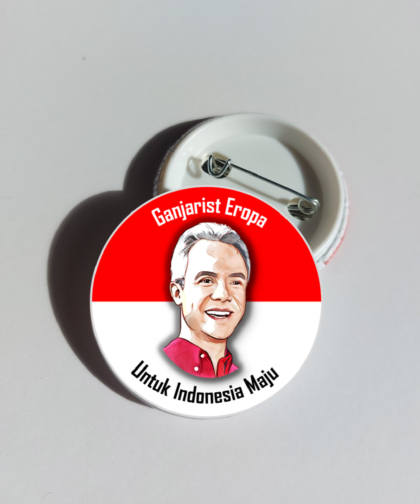 Pin Ganjarist Eropa Untuk Indonesia Maju